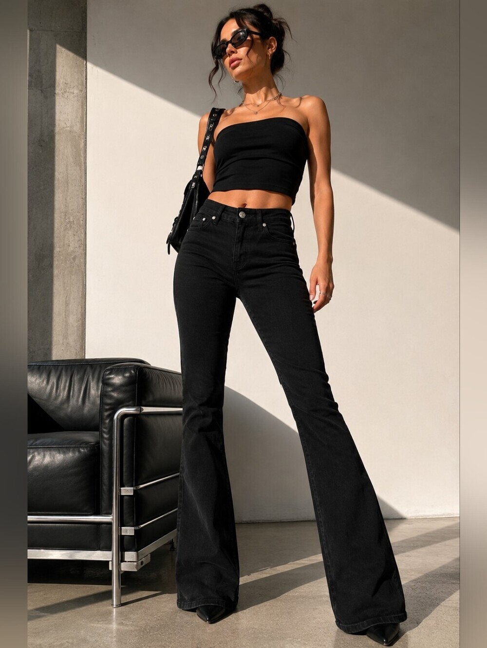 ✨ 7 For All Mankind Black Flare Jeans | Size 26 | Chic Stretch Denim ✨